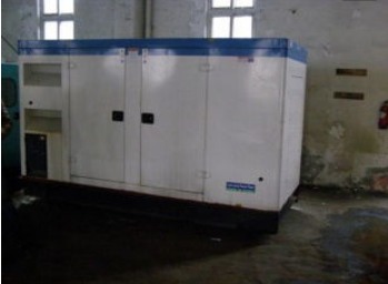 礼县康明斯150kw大型柴油二手发电机组 礼县康明斯150kw大型柴油二手发电机组